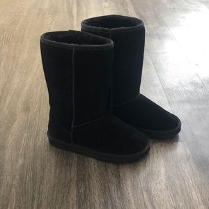 Size 10, black, mid-calf, Ugg boots